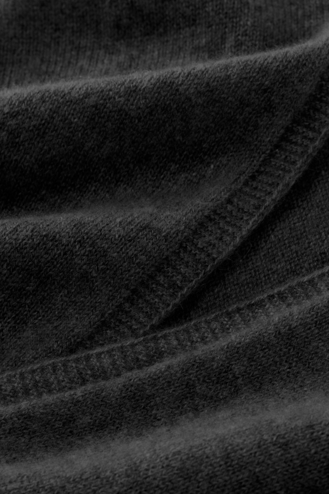 MELI FEATHERWEIGHT CASHMERE SHRUG