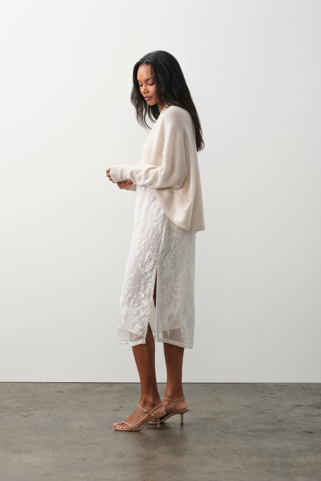MELI FEATHERWEIGHT CASHMERE SHRUG