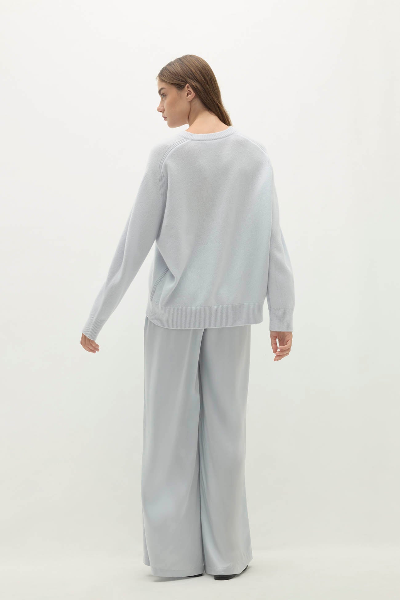 TAMMY CASHMERE CREWNECK SWEATER