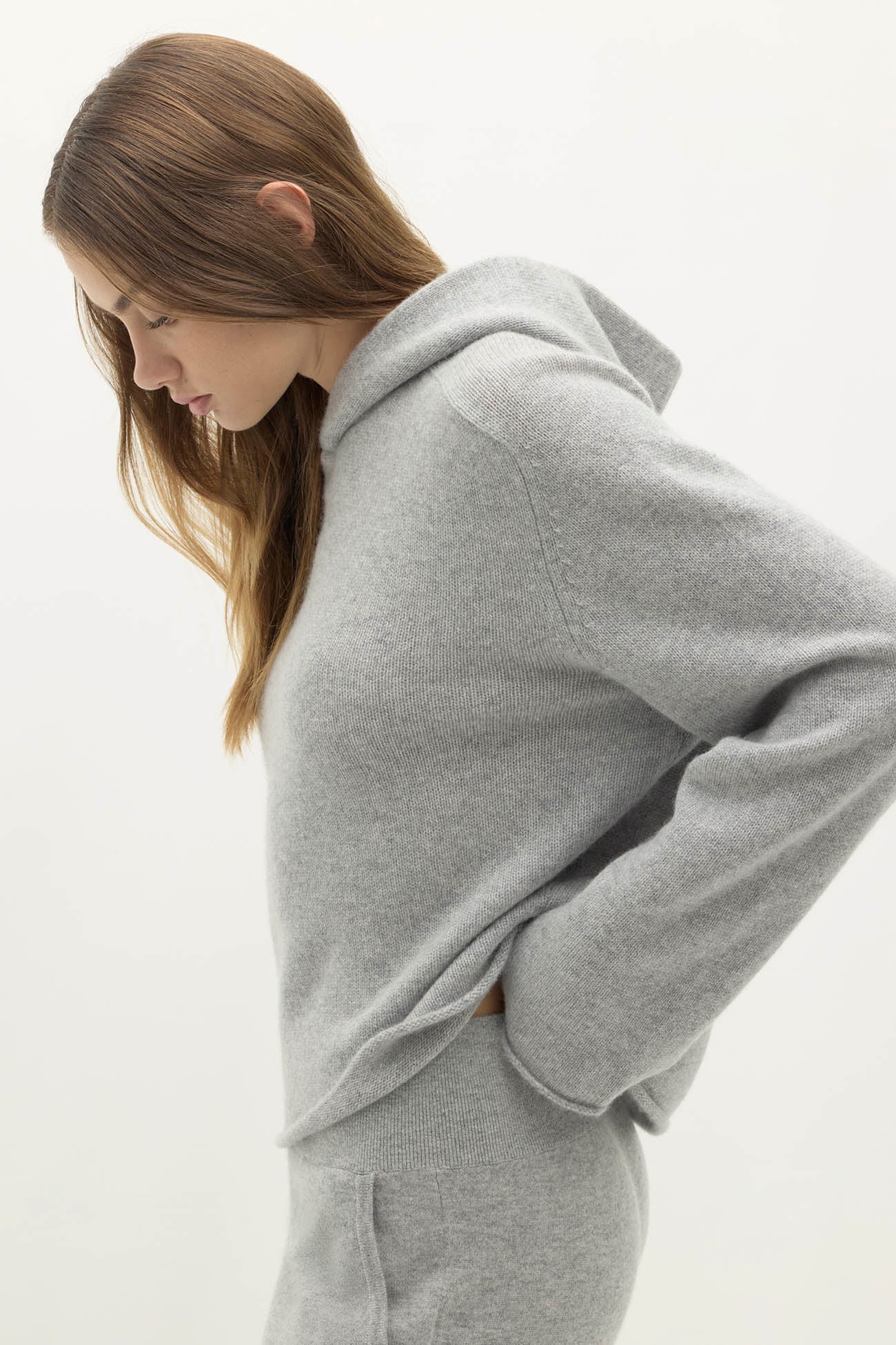 MAI CASHMERE HOODIE