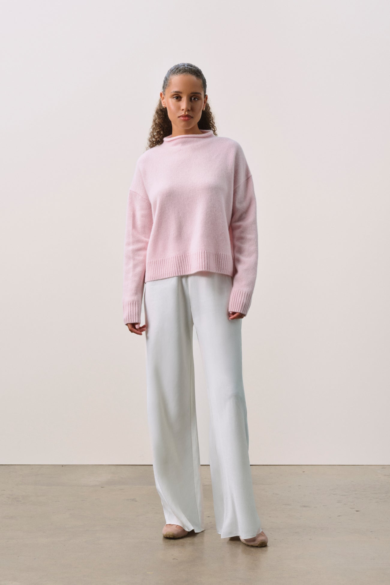 COSETTE CASHMERE ROLLNECK SWEATER