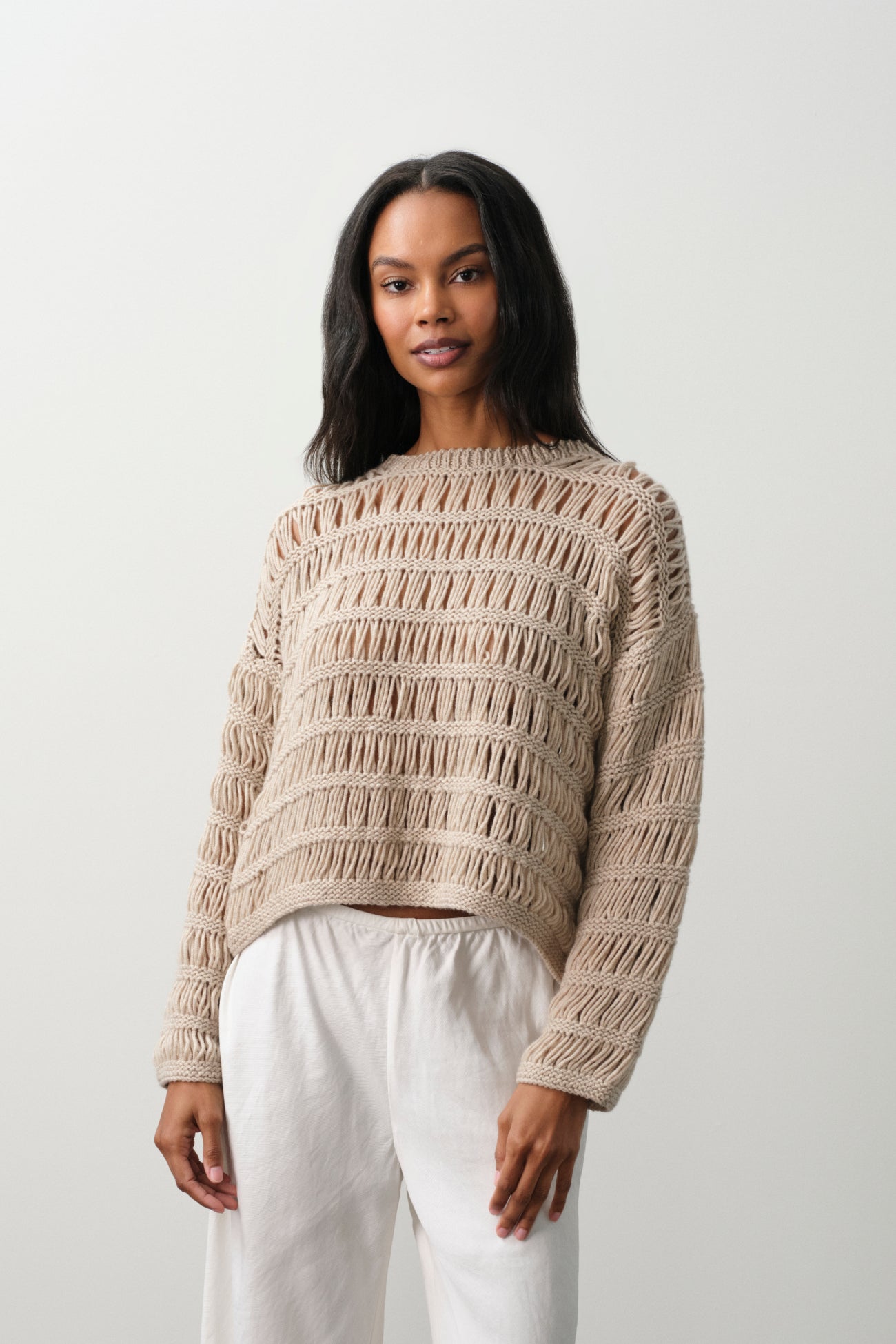 DAISY HAND-KNIT CREWNECK